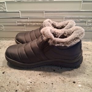 Minitonka Water Resistant Slip-ons